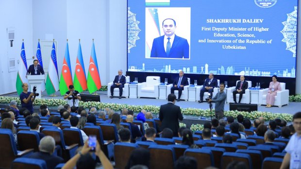 Azərbaycanla Özbəkistan arasında Birinci Rektorlar Forumu KEÇİRİLİB &ndash; FOTO