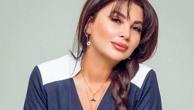Eltisinin ölümünə görə həbs olunan "həkim" İŞ BAŞINDA: Müştəri qəbul edir - FOTOFAKT
