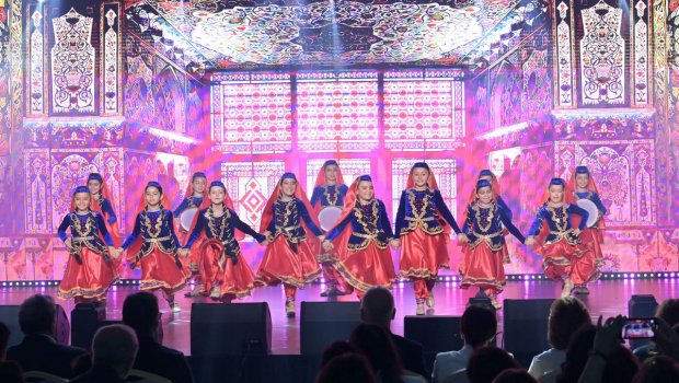 Şuşadakı beynəlxalq uşaq yaradıcılıq festivalından FOTOLAR