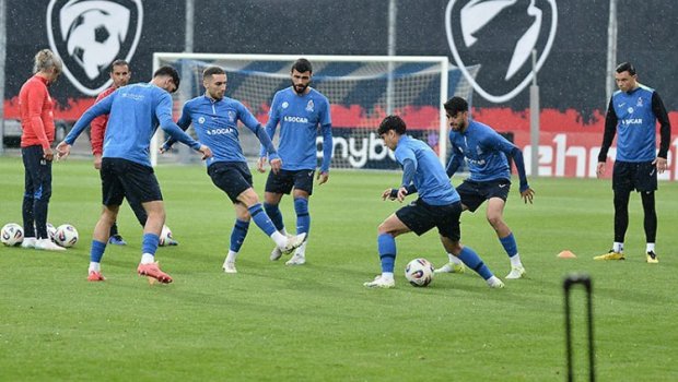 Millimiz Latviya ilə oyun üçün son məşqini keçirdi - FOTO