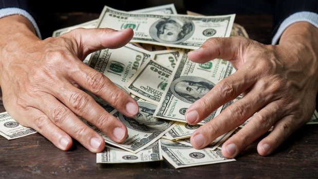 Arvadları bu tarixlərdə doğulan kişilər ZƏNGİN OLACAQ