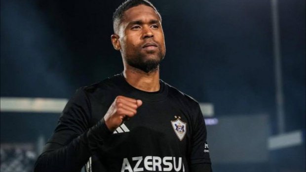 “Neftçi” və “Sabah” “Qarabağ”dan ayrılan futbolçuya təklif göndərdi