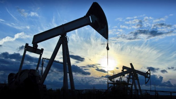 Brent markalı neftin qiyməti 70 dolları ÖTDÜ