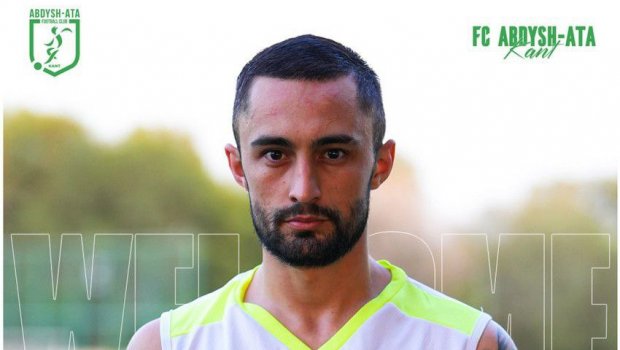 Azərbaycanlı futbolçu Qırğızıstan klubuna KEÇDİ
