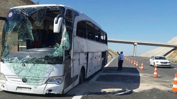 Türkiyədə sərnişin avtobusu qəzaya uğradı: 4 ölü, 40 yaralı var