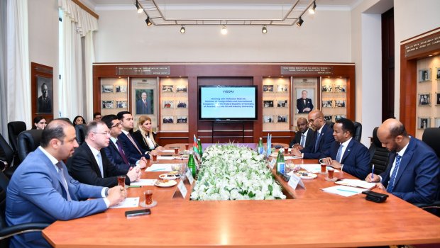 Somali Federativ Respublikasının xarici işlər naziri ADNSU-da - FOTO