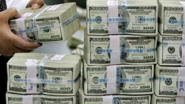 Dünyanın ilk trilyonçusu o olacaq: İnsanlar buna niyə qəzəblənib? - FOTO