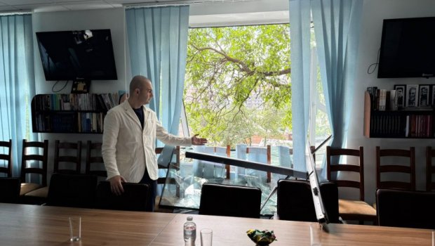 Rusiyanın Kiyevə raket hücumu zamanı Azərbaycan Evinə ziyan dəyib – FOTO