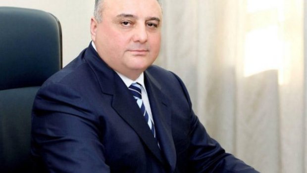 Elmar Mahmudovun ailəsi Britaniyada oğurlanmış milyonları necə leqallaşdırıb?