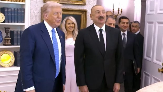 Tramp İlham Əliyevi Oval kabinetlə belə tanış etdi – ANBAAN VİDEO