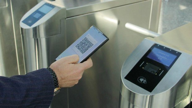 Metroda QR-kodla ödənişlərdə problem yarandı