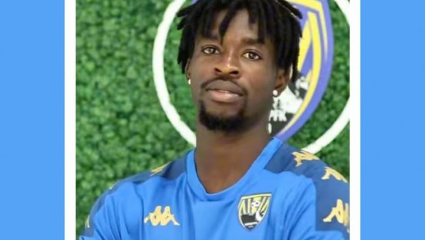 “Kəpəz” afrikalı yarımmüdafiəçi transfer etdi