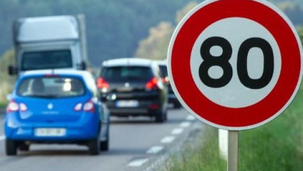 DİQQƏT: Ölkəmizdə yol nişanları və sürət həddi dəyişdirilə bilər