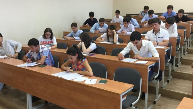 Kollec və peşə məktəbində oxuyan tələbələrə ŞAD XƏBƏR - Yeni tədris ilindən...