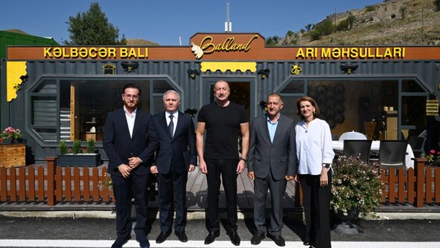 Prezident “Balland – Kəlbəcər balı, arı və arıçılıq məhsulları mağazası”nın açılışında - FOTO/VİDEO