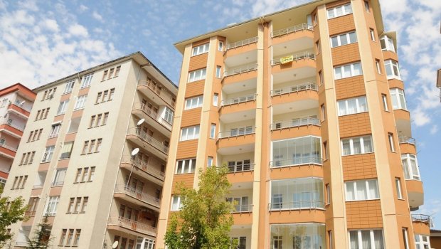 Birinci yarımildə Azərbaycanda tikilən evlərin SAYI