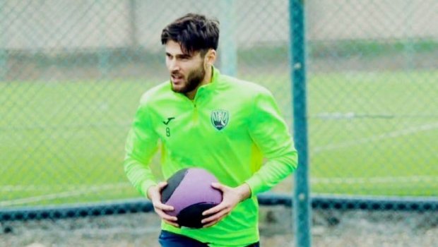 Azərbaycanlı futbolçu Kosovo klubu ilə ANLAŞDI