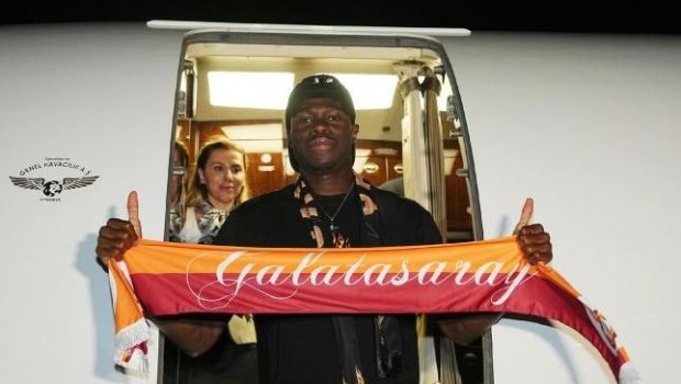 “Qalatasaray”ın yeni transferi İSTANBULDA