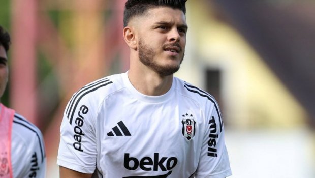 Bu futbolçu da “Beşiktaş”dan GEDİR