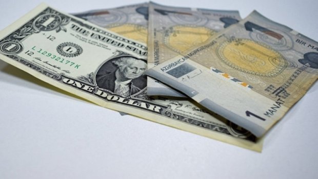 Bir manat bir dollar dəyərində olmalıdır? - FOTO