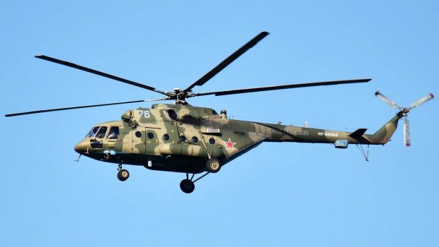 Ukrayna Simferopol hava limanında 2 helikopteri məhv etdi - FOTO