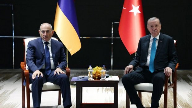 Ərdoğanla Paşinyan nələri MÜZAKİRƏ ETDİLƏR?