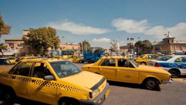 İranda taksi sürücüləri ETİRAZLARA başladılar - VİDEO