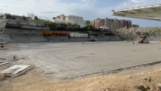 Xankəndi stadionu yenidən belə qurulur - VİDEO