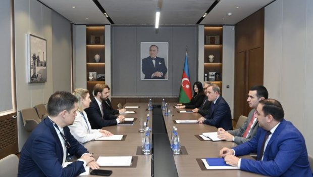Ceyhun Bayramov ABŞ rəsmisi ilə nəyi müzakirə etdi?