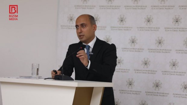 “Fransız dili müəllimləri narahat olmasınlar”- Emin Əmrullayev