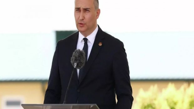 Gürcüstanın sabiq müdafiə naziri tutuldu