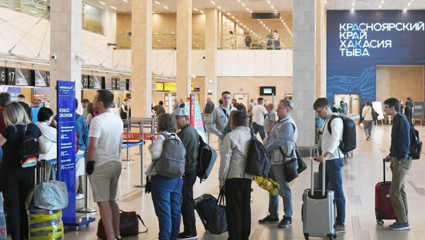 Rusiyada YENİ QADAĞA – Bu şəxslər ölkəni tərk edə BİLMƏYƏCƏK