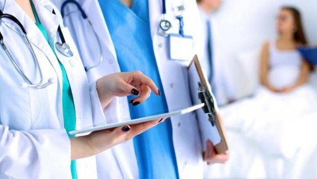 Tibbdə İNQİLAB: Sümüklərin böyüməsini sürətləndirən implant