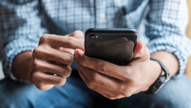 Mobil telefon işlədənlərə PİS XƏBƏR - Bu sözlər avtomatik dinləməni işə salır