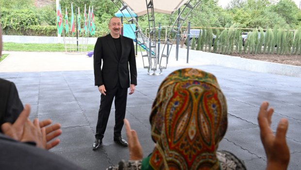 İlham Əliyev: “Xankəndi tələbələr şəhəri olacaq”