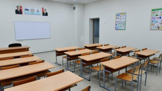 “Məktəbdə bıçaqlanan şagirdlər arasında problem olmayıb” – RƏSMİ AÇIQLAMA