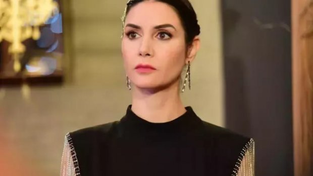 Cem Yılmazın keçmiş həyat yoldaşı xəstəxanaya yerləşdirildi – FOTO