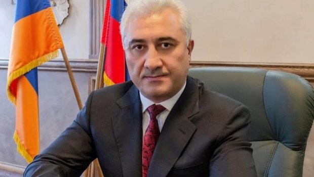Erməni konsul Paşinyana qarşı çıxdı: “Yalnız Rusiya ilə ittifaqda suverenliyi qoruya bilərik”