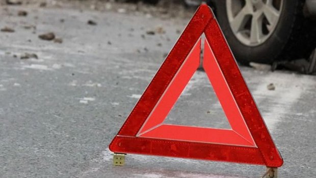 Sürücü avtomobili insanların üzərinə sürdü - 5 nəfər xəsarət aldı