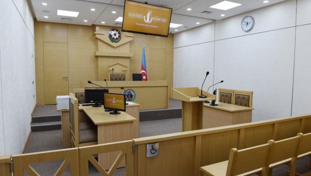 Gəncin ölümünə səbəb olan sürücü məhkəmə zalından həbs edildi