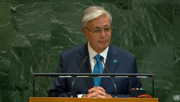 Tokayev: “Qazaxıstan Azərbaycan-Ermənistan arasında münasibətlərin normallaşmasını alqışlayır”
