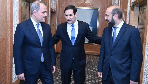 Ceyhun Bayramov Ararat Mirzoyanla Trans-Atlantik şam yeməyində - FOTO