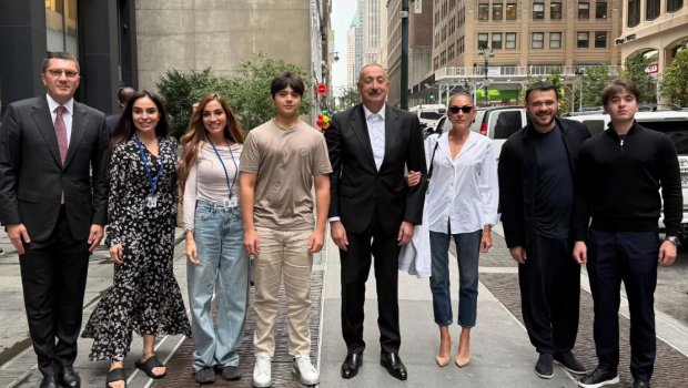 Prezident və ailə üzvləri Nyu-Yorkda – FOTO