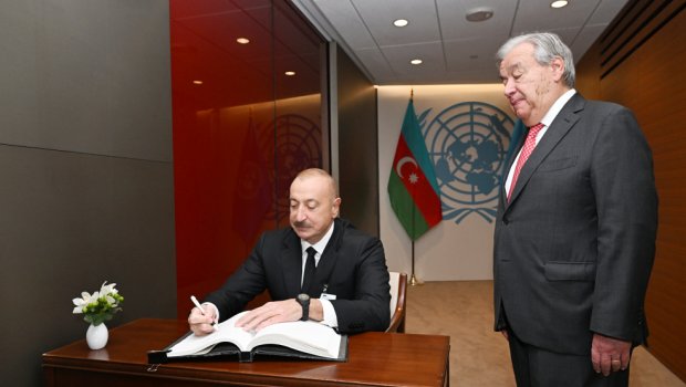 Prezident BMT Baş katibi ilə görüşüb, fəxri qonaqlar kitabını imzaladı - FOTO