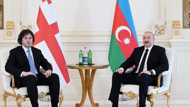 İlham Əliyev Gürcüstanın Baş nazirinə ZƏNG EDİB