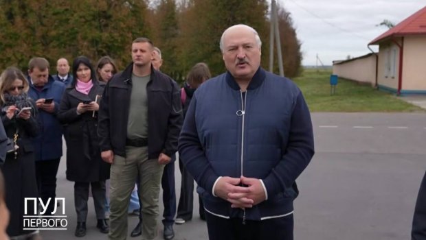 “Putinlə bu çətin zamanlarda necə sağ qala biləcəyimizi düşünürük” - VİDEO
