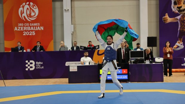 MDB Oyunları: Azərbaycan taekvondoçuları ilk gündə 3 qızıl medal qazandılar - FOTO