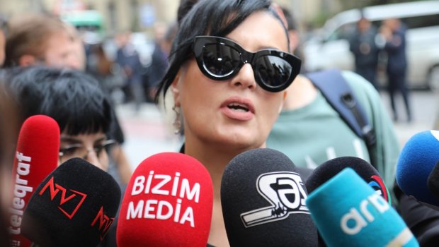 Elza Seyidcahan Cabir İmanovdan danışdı: “Kişi kimi kişi idi” – VİDEO