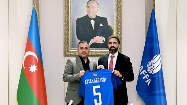 AFFA prezidenti milli komandanın yeni baş məşqçisi ilə görüşdü