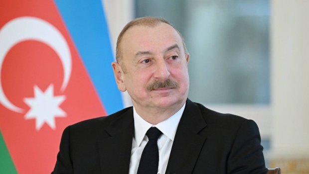 İlham Əliyev Aİ-nin plenar sessiyasında iştirak edir